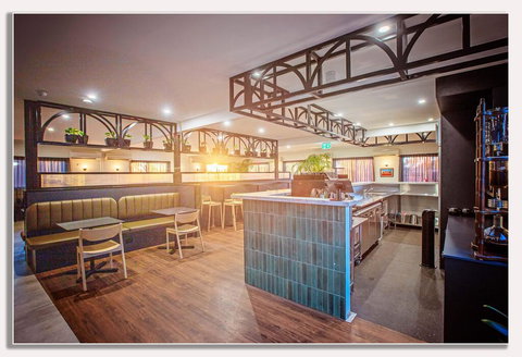 Mia Mia House In The Desert - Taree Accommodation 1