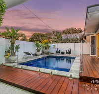 Miami Beachside Beach House - Taree Accommodation
