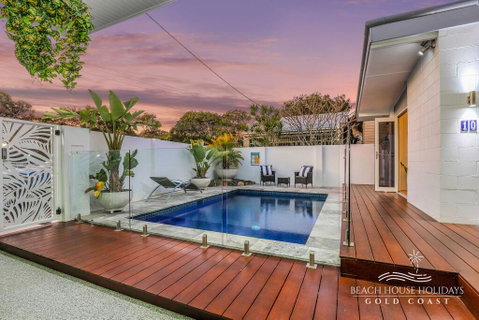 Miami Beachside Beach House - Taree Accommodation 0