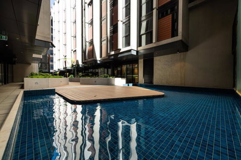 Midnight Apartments Accommodate Canberra - Taree Accommodation 3