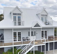 Monterey Bay of Fires - Taree Accommodation