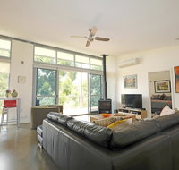 Moriarty Studio - chic couples retreat - Taree Accommodation