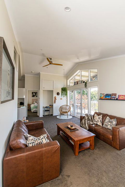 Mortimers Wines - The Canopy Loft - Taree Accommodation 3