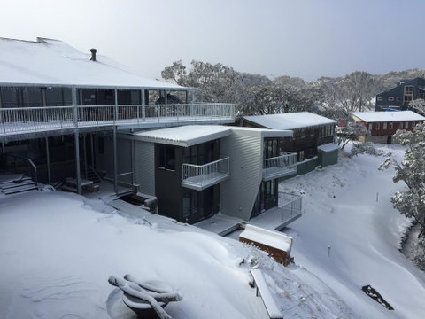 Mountain Dreaming - Taree Accommodation 0