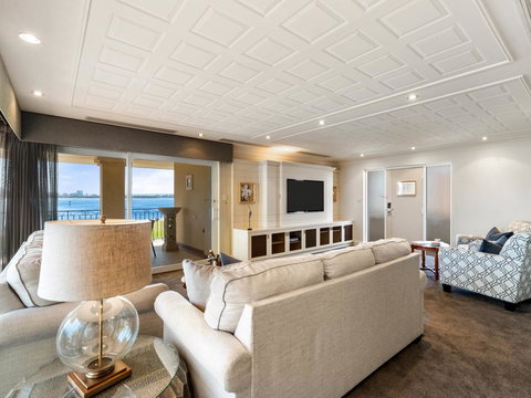 The Peninsula Riverside Serviced Apartments - Taree Accommodation 5