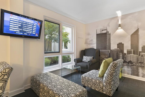 The Peninsula Riverside Serviced Apartments - Taree Accommodation 39