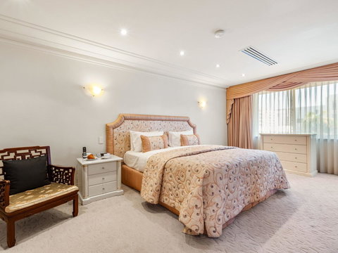 The Peninsula Riverside Serviced Apartments - Taree Accommodation 11