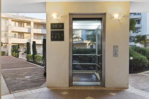 The Peninsula Riverside Serviced Apartments - Taree Accommodation 38