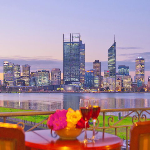 The Peninsula Riverside Serviced Apartments - Taree Accommodation 0