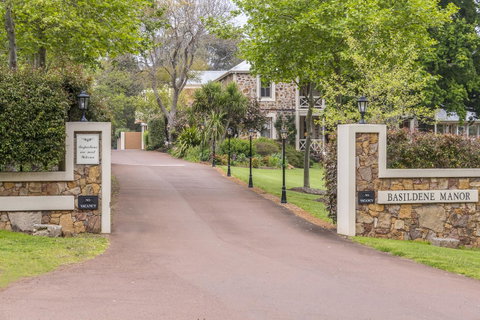 Grand Mercure Basildene Manor - Taree Accommodation 15