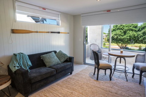 The Urban Beach House - Taree Accommodation 22
