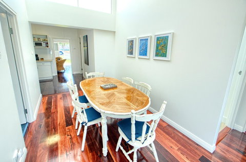 Jeffries Cottage - Taree Accommodation 13