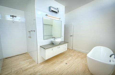 Jeffries Cottage - Taree Accommodation 23
