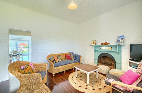Jeffries Cottage - Taree Accommodation 17