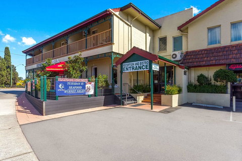 Quality Hotel Bayswater - Taree Accommodation 0