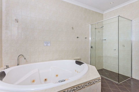 Quality Hotel Bayswater - Taree Accommodation 20