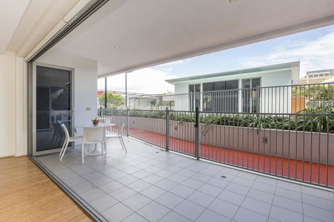 Gallery Serviced Apartments - Taree Accommodation 4