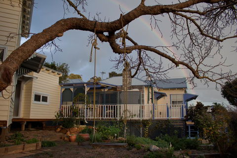 Lotti's House - Taree Accommodation 10