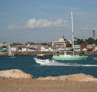 Geraldton Holliday Villas - Taree Accommodation