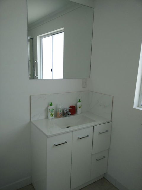 DIANELLA Budget Rooms Happy Place To Stay - Taree Accommodation 11