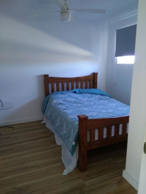 DIANELLA Budget Rooms Happy Place To Stay - Taree Accommodation 15