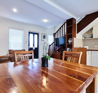 Fremantle Townhouse Unit 6 - Taree Accommodation