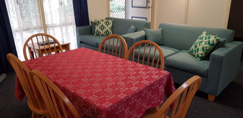 Park Avenue Holiday Units - Taree Accommodation 11