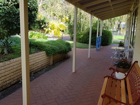 Park Avenue Holiday Units - Taree Accommodation 23