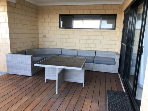 The Shak Kalbarri - Taree Accommodation 1