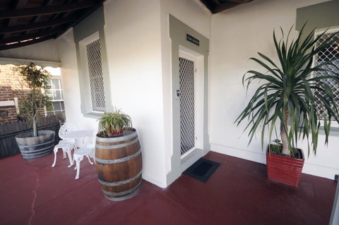 My Place Colonial Accommodation - Taree Accommodation 2