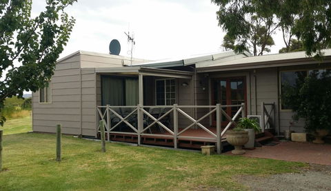Chalets On Frenchman - Taree Accommodation 19