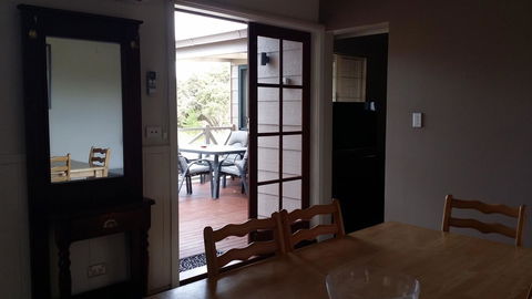 Chalets On Frenchman - Taree Accommodation 5