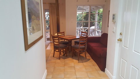 Two Sisters Chalets - Taree Accommodation 4