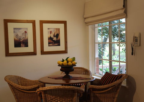 Two Sisters Chalets - Taree Accommodation 29