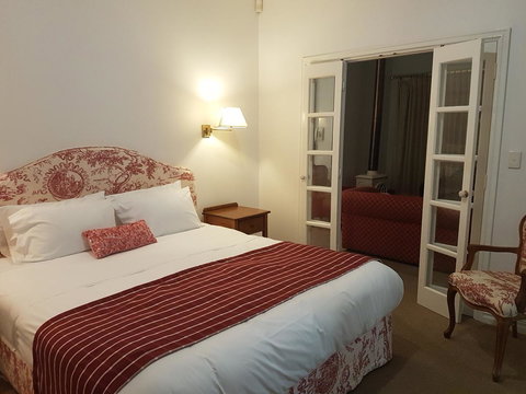 Two Sisters Chalets - Taree Accommodation 8