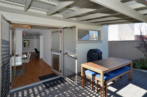 Albany Central Apartments - Taree Accommodation 5