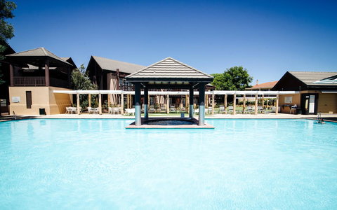 Novotel Vines Resort Swan Valley - Taree Accommodation 4