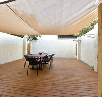Kalbarri Sunset Villa - Taree Accommodation