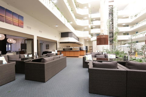 Atrium Hotel Mandurah - Taree Accommodation 31