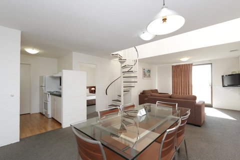 Atrium Hotel Mandurah - Taree Accommodation 17