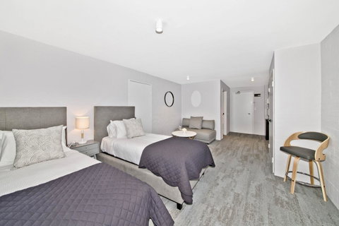 Atrium Hotel Mandurah - Taree Accommodation 33