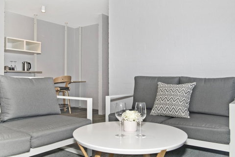 Atrium Hotel Mandurah - Taree Accommodation 22