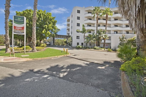 Atrium Hotel Mandurah - Taree Accommodation 28