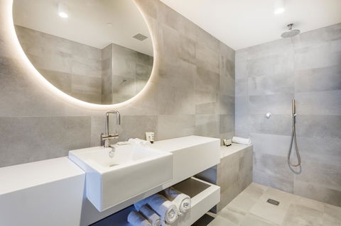 Quay Perth - Taree Accommodation 11