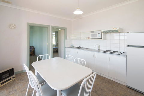Augusta Hotel Motel - Taree Accommodation 4