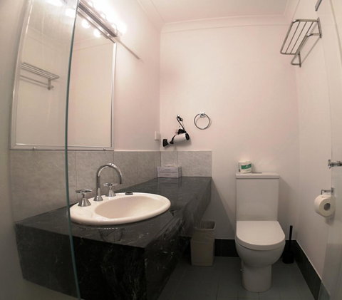 Criterion Hotel Perth - Taree Accommodation 7