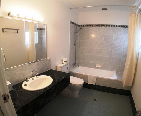 Criterion Hotel Perth - Taree Accommodation 27