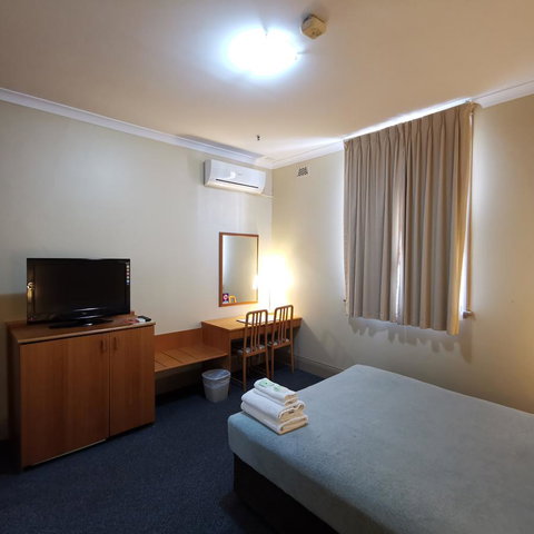 Criterion Hotel Perth - Taree Accommodation 35