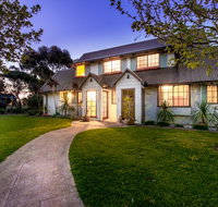 Sienna Estate Lodge And Winery - Taree Accommodation