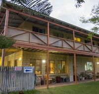 Lancelin Lodge - Taree Accommodation